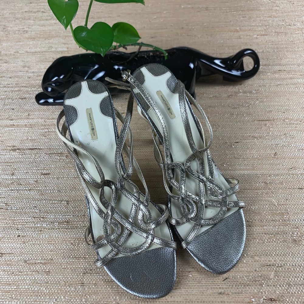 MaxStudio@com Silver Sling Back 4" Heels